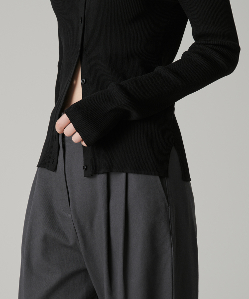 MUSINSA STANDARD WOMAN（ムシンサスタンダードウーマン）の「ウィメンズリブスリムカーディガン[ブラック]（カーディガン/ボレロ・レディース・その他・MEDIUM/LARGE/SMALL）」の6枚目の写真