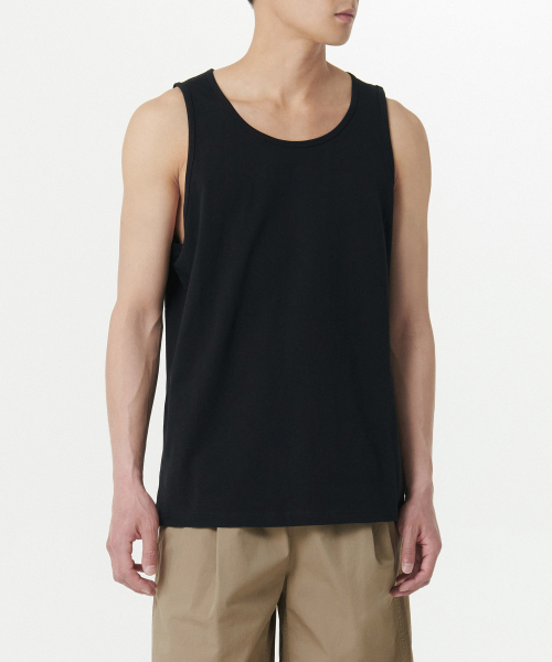 MUSINSA STANDARD（ムシンサスタンダード）の「スcoopネックスリーブレストップ[ブラック]（Tシャツ/カットソー・メンズ・その他・XX-LARGE/XXX-LARGE/LARGE/MEDIUM/SMALL/X-LARGE）」の2枚目の写真
