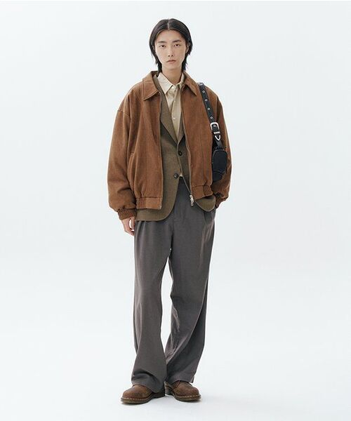 UNDEROFF（アンダーオフ）の「スエードパディッドブルゾンジャケットブラウン（ブルゾン・メンズ・ブラウン・MEDIUM/LARGE/X-LARGE）」の3枚目の写真