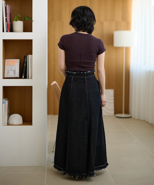 LAULEN(ローレン)の「fringe stitch denim long skirt /フリンジパターンデニムロングスカート(デニムスカート・レディース・ブラック/ブルー・M/S)」の11枚目の写真