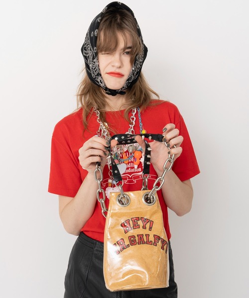 HEY!MrsROSE(ヘイミセスローズ)の「HEY! Mrs ROSE(ヘイ!ミセスローズ)HEY!Mr.GALFY シールド巾着(ハンドバッグ・レディース・ベージュ・FREE)」の11枚目の写真