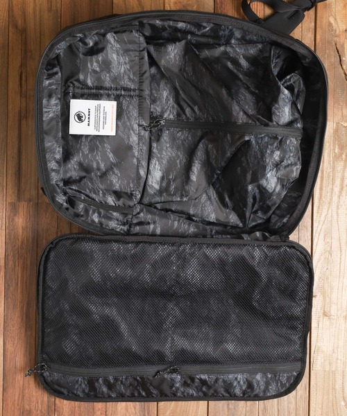 Mammut(マムート)の「【 MAMMUT (マムート)】Seon Transporter 25L(ショルダーバッグ・メンズ・ブラック/ダークネイビー/ライトベージュ/ブルーグレー・FREE)」の10枚目の写真