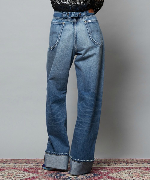 Lee(リー)の「【101 101周年記念特別モデル】HIGH-RISE RELAXED STRAIGHT デニムパンツ(デニムパンツ・レディース・ブルー・SMALL/X-SMALL/MEDIUM)」の5枚目の写真
