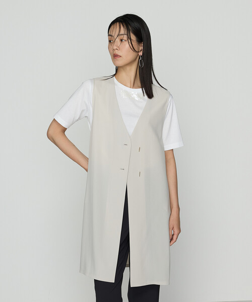 COMME CA（コムサ）の「〔 TALLサイズ 〕 【セットアップ対応】ストレッチからみ ジレ（ベスト・レディース・グレイッシュベージュ/グレー・15号）」の9枚目の写真