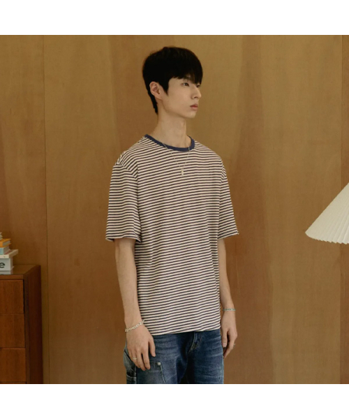 EULER（ユーラ）の「ウォッシュドクルーネックマルチストライプTシャツ(ブルー)（Tシャツ/カットソー・メンズ・ブルー・MEDIUM/LARGE）」の2枚目の写真