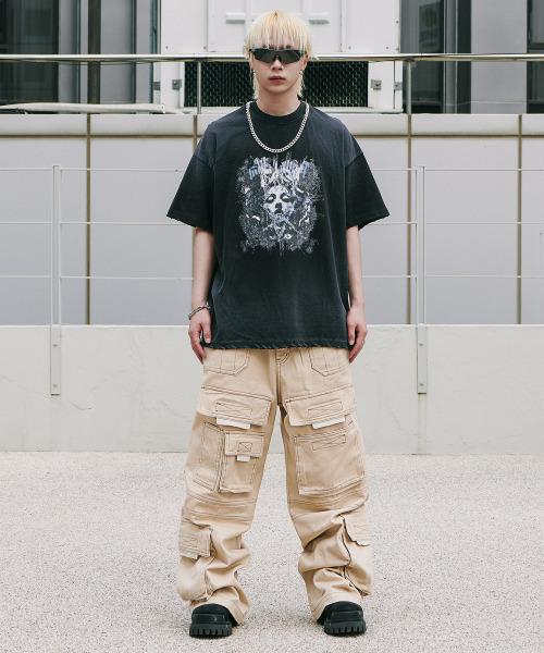 ROARINGRAD(ロアリングラド)の「デニムカーゴワイドパンツベージュ(デニムパンツ・レディース・その他・X-LARGE/LARGE)」の2枚目の写真