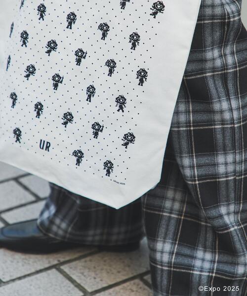 THE GOODLAND MARKET（ザグッドランドマーケット）の「EXPO2025 TOTE-DOT M（トートバッグ・レディース・ブラック/ホワイト・MEDIUM）」の3枚目の写真
