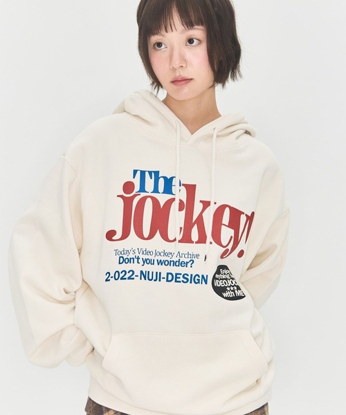 Video Jockey（ビデオジョッキー）の「【UNISEX】VIDEO JOCKEY／VideoMarket フーディー（パーカー・レディース・グレー/クリーム/ブラック・SMALL/MEDIUM）」の13枚目の写真