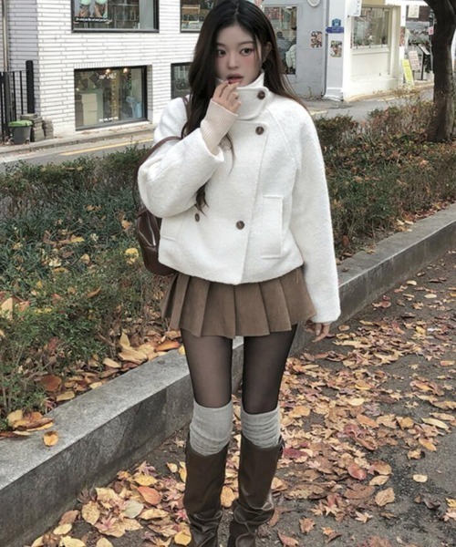semplice(センプリチェ)の「ショートコート(その他アウター・レディース・ホワイト/ブラック・F)」の16枚目の写真