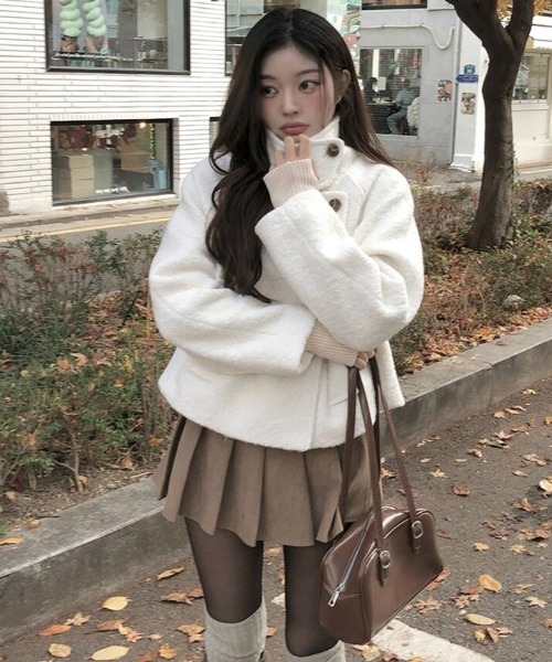 semplice(センプリチェ)の「ショートコート(その他アウター・レディース・ホワイト/ブラック・F)」の17枚目の写真