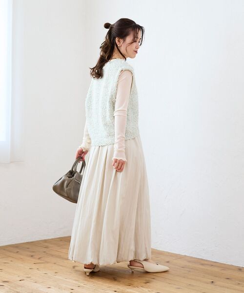 le.coeur blanc（ルクールブラン）の「リボンチュール×スラブVベスト（ベスト・レディース・グリーン系その他/ホワイト系その他・38）」の9枚目の写真