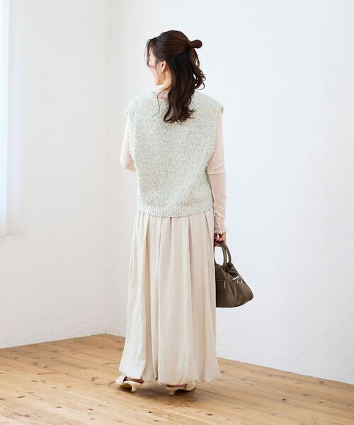 le.coeur blanc（ルクールブラン）の「リボンチュール×スラブVベスト（ベスト・レディース・グリーン系その他/ホワイト系その他・38）」の8枚目の写真