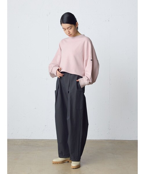 MidiUmi（ミディウミ）の「MidiUmi ショートスウェットプルオーバー（Tシャツ/カットソー・レディース・グリーン/ピンク/キナリ/ネイビー/グレー・FREE）」の12枚目の写真