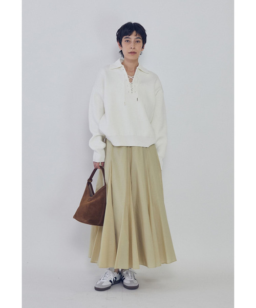 1er Arrondissement(プルミエアロンディスモン)の「タフタボリュームスカート(スカート・レディース・ブルー系その他3/ホワイト系その他3/ベージュ・38/36)」の5枚目の写真