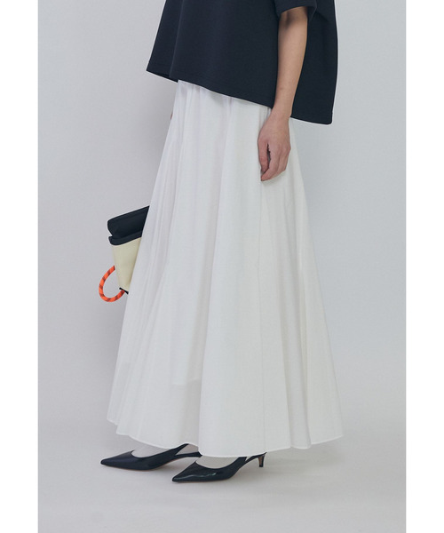 1er Arrondissement(プルミエアロンディスモン)の「タフタボリュームスカート(スカート・レディース・ブルー系その他3/ホワイト系その他3/ベージュ・38/36)」の15枚目の写真