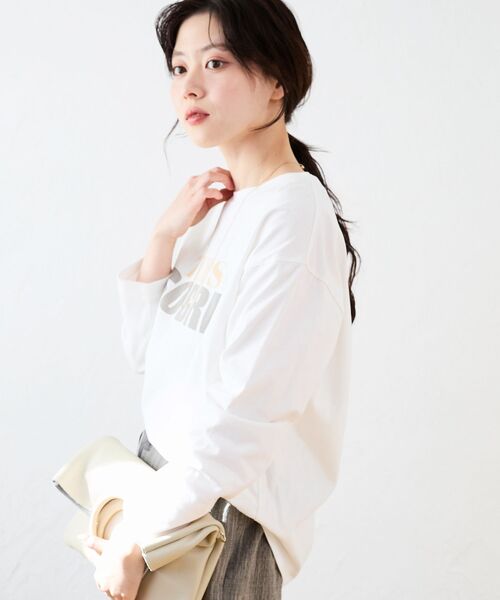 le.coeur blanc（ルクールブラン）の「バイカラーロゴTシャツ（Tシャツ/カットソー・レディース・ダークグレー/ベージュ/オフホワイト・38）」の10枚目の写真