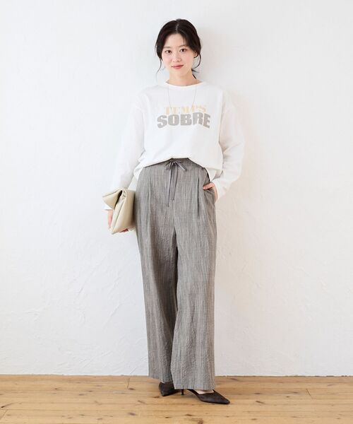 le.coeur blanc（ルクールブラン）の「バイカラーロゴTシャツ（Tシャツ/カットソー・レディース・ダークグレー/ベージュ/オフホワイト・38）」の14枚目の写真