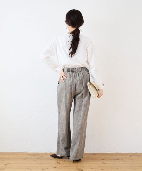 le.coeur blanc（ルクールブラン）の「バイカラーロゴTシャツ（Tシャツ/カットソー・レディース・ダークグレー/ベージュ/オフホワイト・38）」の15枚目の写真