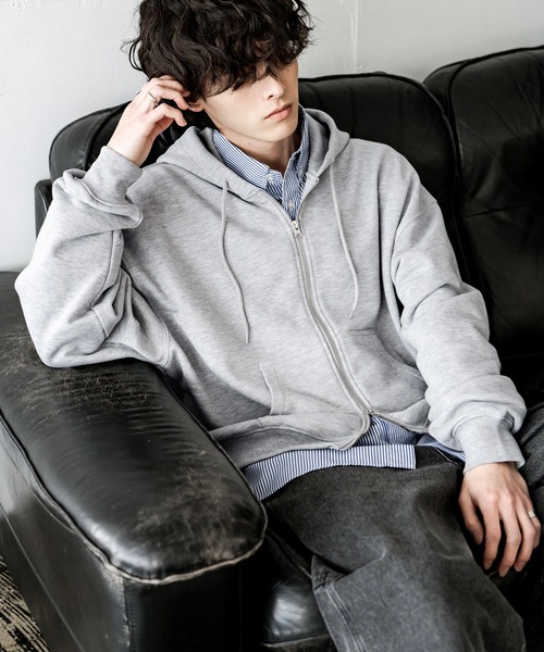 Rocky Monroe（ロッキーモンロー）の「オーバーサイズ 裏毛ショート丈長袖ダブルジップパーカー（パーカー・メンズ・アッシュ/ブラック/ネイビー/グレー・M/XL/L）」の2枚目の写真