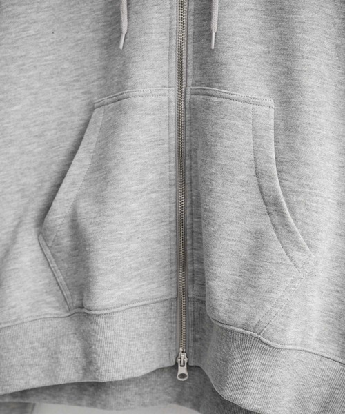 Rocky Monroe（ロッキーモンロー）の「オーバーサイズ 裏毛ショート丈長袖ダブルジップパーカー（パーカー・メンズ・アッシュ/ブラック/ネイビー/グレー・M/XL/L）」の11枚目の写真