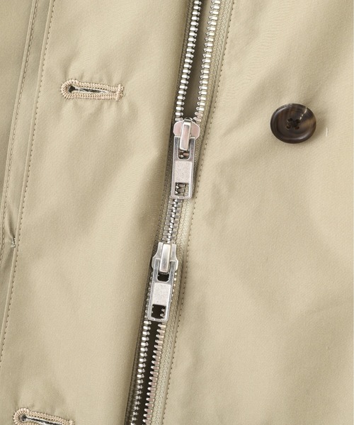 MARGARET HOWELL(マーガレットハウエル)の「DENSE COTTON NYLON POPLIN(ステンカラーコート・レディース・ネイビー/セージグリーン・2/1)」の11枚目の写真