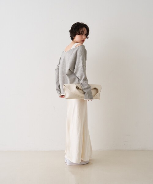 Rouge vif Anna（ルージュヴィフアンナ）の「サテンマーメイドイージーロングスカート（スカート・レディース・ブラック/レッド/オフホワイト・フリー）」の4枚目の写真