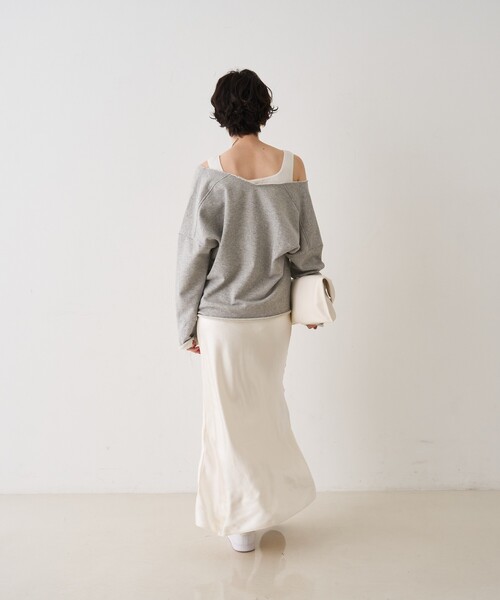 Rouge vif Anna（ルージュヴィフアンナ）の「サテンマーメイドイージーロングスカート（スカート・レディース・ブラック/レッド/オフホワイト・フリー）」の5枚目の写真