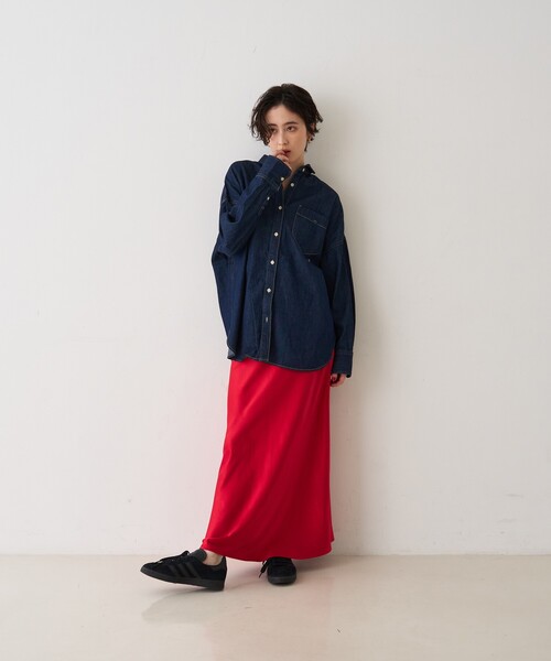 Rouge vif Anna（ルージュヴィフアンナ）の「サテンマーメイドイージーロングスカート（スカート・レディース・ブラック/レッド/オフホワイト・フリー）」の13枚目の写真