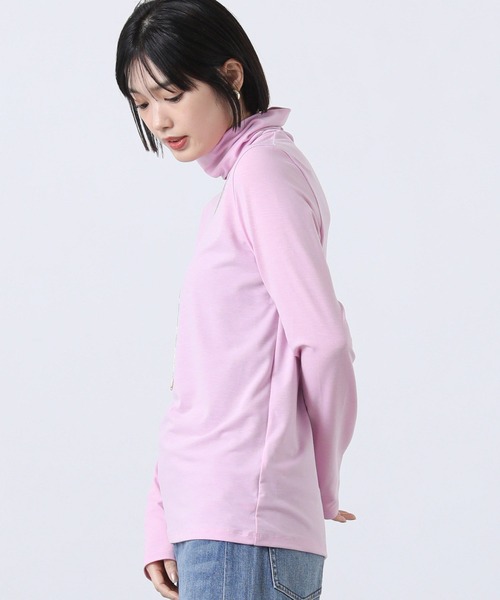 Gready Brilliant（グレディブリリアン）の「テンセル混ドライタートルネック（Tシャツ/カットソー・レディース・ピンク/オフホワイト/ブルー・38）」の18枚目の写真