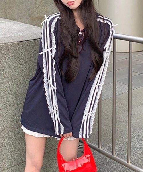 Flugge(フラッジー)の「サイドリボンラインカットソー(Tシャツ/カットソー・レディース・ブラック/ネイビー・MEDIUM/LARGE)」の2枚目の写真