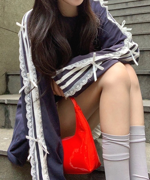 Flugge(フラッジー)の「サイドリボンラインカットソー(Tシャツ/カットソー・レディース・ブラック/ネイビー・MEDIUM/LARGE)」の11枚目の写真