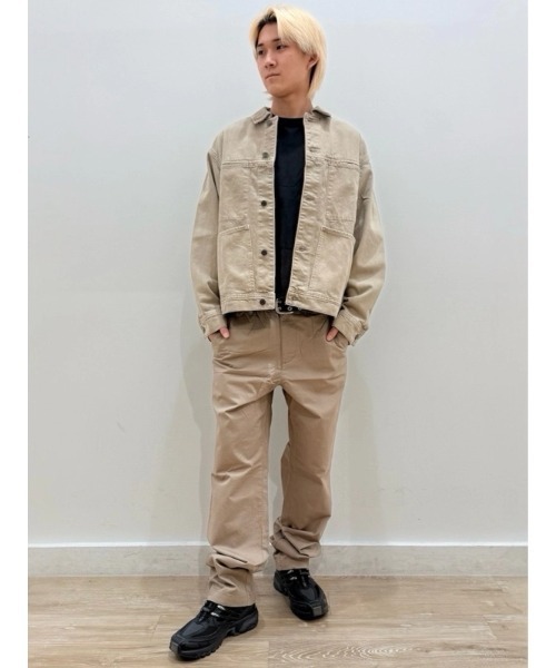 GAP（ギャップ）の「ボクシー アイコンデニムジャケット（カバーオール・メンズ・ベージュ・XL/L/M/S/XS）」の7枚目の写真
