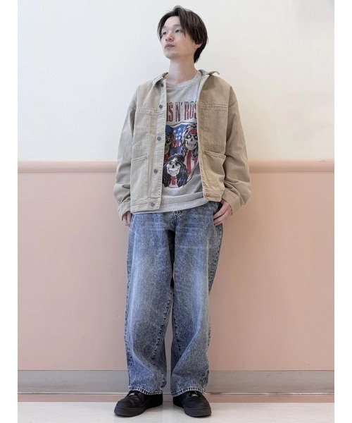 GAP（ギャップ）の「ボクシー アイコンデニムジャケット（カバーオール・メンズ・ベージュ・XL/L/M/S/XS）」の6枚目の写真