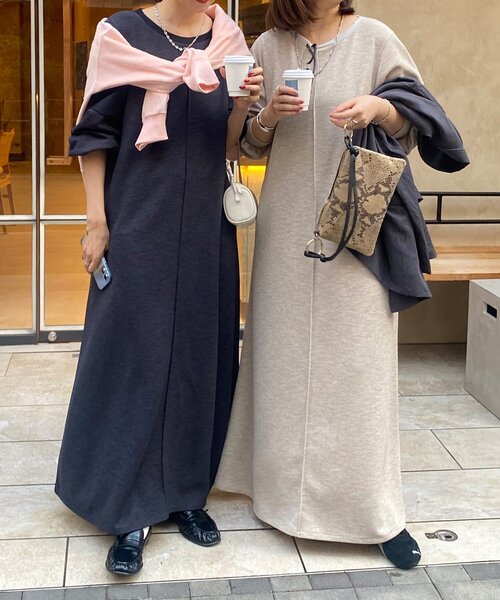 DouDou（ドゥドゥ）の「【インフルエンサーSAKURA企画】リネンライクエアリー袖切替ワンピース（ワンピース・レディース・ベージュ/ブラック/ネイビー・FREE/TM）」の2枚目の写真