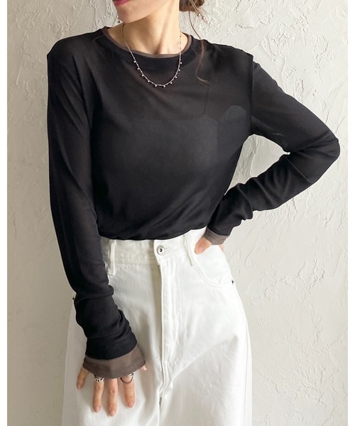She's Closet(シーズクローゼット)の「クルーネック長袖 配色バイカラー レイヤード風 シアートップス(Tシャツ/カットソー・レディース・ブラック/アイボリー/ブラウン/グレー・FREE)」の6枚目の写真