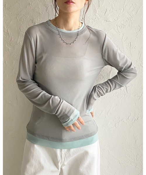 She's Closet(シーズクローゼット)の「クルーネック長袖 配色バイカラー レイヤード風 シアートップス(Tシャツ/カットソー・レディース・ブラック/アイボリー/ブラウン/グレー・FREE)」の7枚目の写真