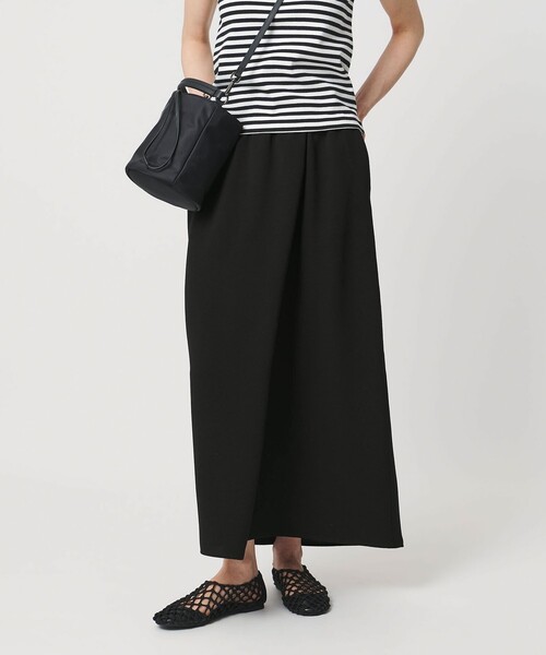 UNITED ARROWS（ユナイテッドアローズ）の「COMFY ラップ マキシスカート ‐防汚 UVカット ウォッシャブル‐（スカート・レディース・ネイビー/ブラック・36/38）」の18枚目の写真