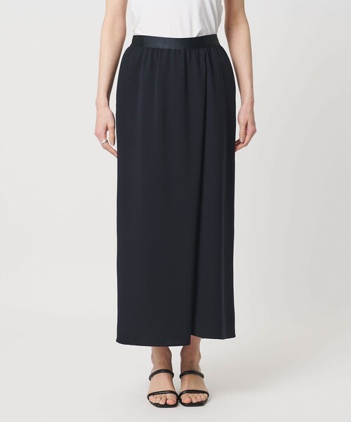 UNITED ARROWS（ユナイテッドアローズ）の「COMFY ラップ マキシスカート ‐防汚 UVカット ウォッシャブル‐（スカート・レディース・ネイビー/ブラック・36/38）」の13枚目の写真