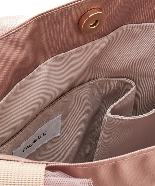 CACHELLIE（カシェリエ）の「TULLE HANDLE TOTE（トートバッグ・レディース・ピンク/ブラック・FREE）」の5枚目の写真