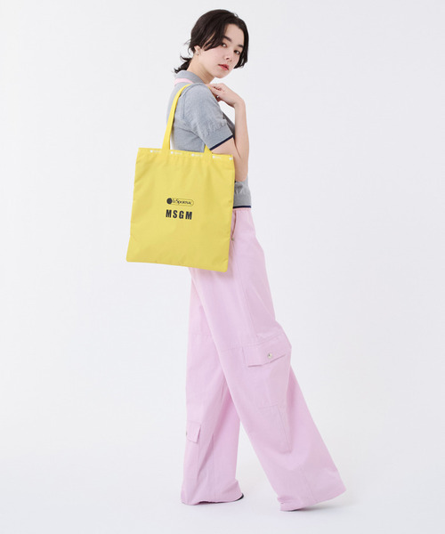 LeSportsac(レスポートサック)の「MSGM LG EMERALD TOTE ロゴトートイエロー(トートバッグ・レディース・イエロー・FREE)」の7枚目の写真