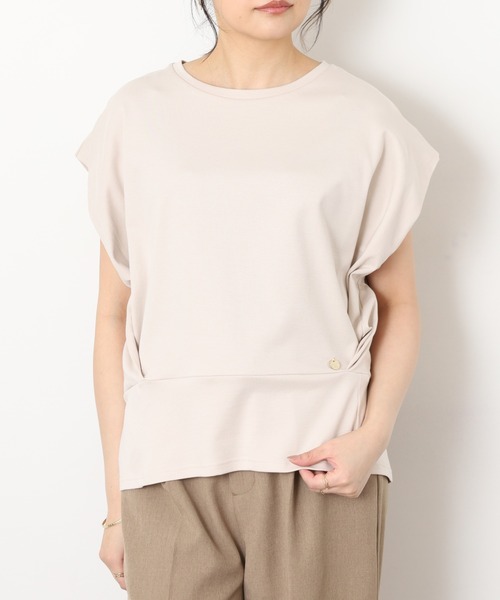 EGLANTINE（エグランティーヌ）の「EGLANTINE 裾切替デザイン 立体シルエット フレンチスリーブカットソー（Tシャツ/カットソー・レディース・オフホワイト・40）」の17枚目の写真
