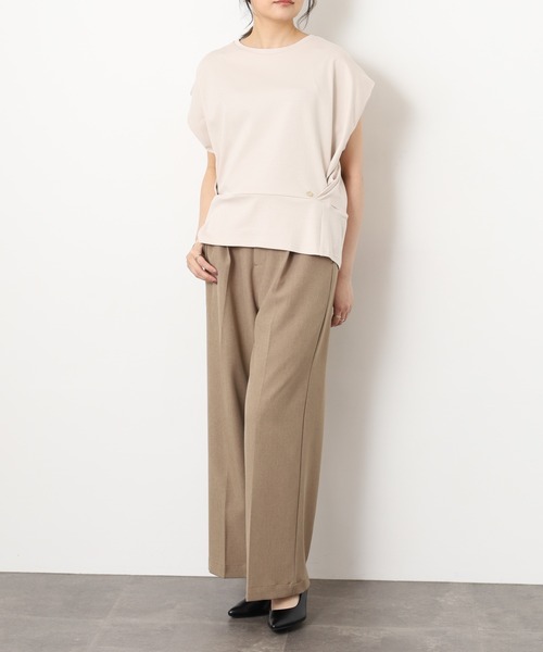EGLANTINE（エグランティーヌ）の「EGLANTINE 裾切替デザイン 立体シルエット フレンチスリーブカットソー（Tシャツ/カットソー・レディース・オフホワイト・40）」の21枚目の写真