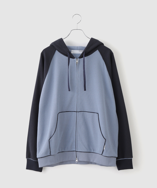 Diaspora Skateboards(ディアスポラスケートボーズ)の「DIASPORA SKATEBOARDS/ディアスポラスケートボード Full Zip Hooded Dry Waffle(パーカー・メンズ・ブルー/アイボリー・MEDIUM/LARGE)」の5枚目の写真