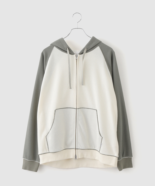 Diaspora Skateboards(ディアスポラスケートボーズ)の「DIASPORA SKATEBOARDS/ディアスポラスケートボード Full Zip Hooded Dry Waffle(パーカー・メンズ・ブルー/アイボリー・MEDIUM/LARGE)」の7枚目の写真
