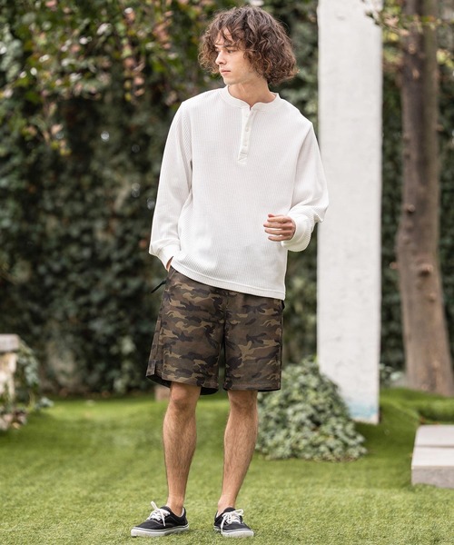 CAMBIO（カンビオ）の「mlt5637- ヘンリーネックワッフルロンT(HLCM0261)（Tシャツ/カットソー・メンズ・ブラック/アイボリー/ホワイト/グレー・XL/L/M）」の8枚目の写真