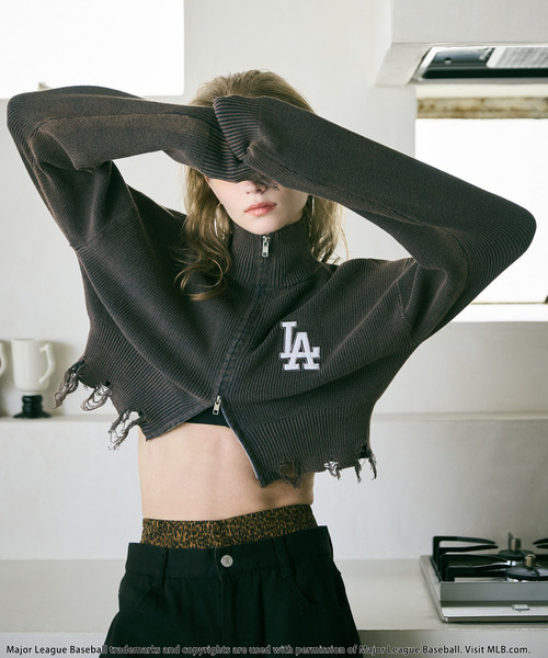 BACK TO THE FIELD（バック トゥー ザ フィールド）の「【MLB】ハーフZIPショートニット（ニット/セーター・レディース・ベージュ/ネイビー/グレー・FREE）」の9枚目の写真