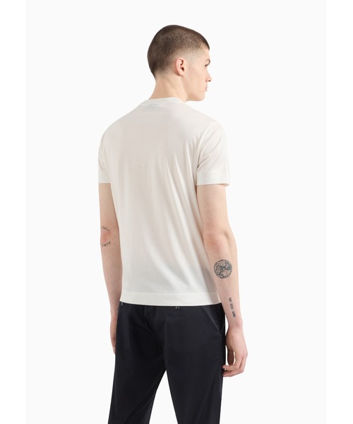 EMPORIO ARMANI(エンポリオアルマーニ)の「【エンポリオ アルマーニ】Tシャツ テンセル混紡ジャージー オーバーサイズEAパッチ(Tシャツ/カットソー・メンズ・ホワイト系その他・MEDIUM/SMALL)」の3枚目の写真