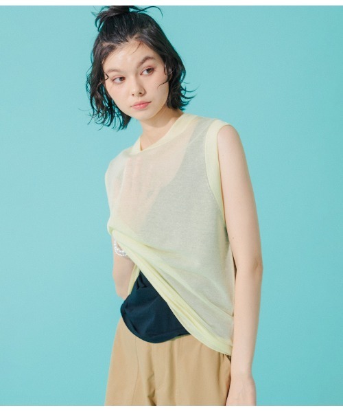 Park Slope NEWYORKER(パークスロープニューヨーカー)の「【着回し】2WAYタンクトップ(Tシャツ/カットソー・レディース・ブラック/ホワイト・L/M)」の13枚目の写真