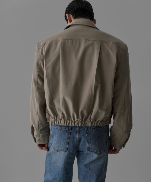 BOWLOW PRODUCT（バウロープロダクト）の「ミニマルプリーツクロップジャケット[ベージュ]（その他アウター・メンズ・その他・MEDIUM/LARGE）」の6枚目の写真
