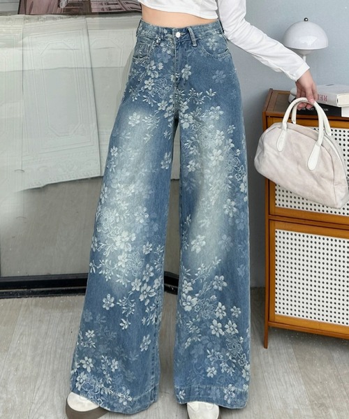 ampm(エーエムピーエム)の「フラワープリント ハイウエストワイドデニムパンツ(デニムパンツ・レディース・ブルー・S/M/L)」の14枚目の写真